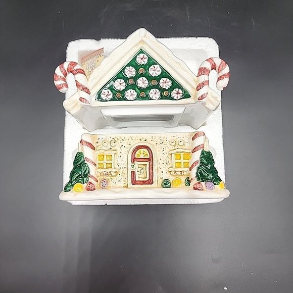 Vintage Sakura Debbie Mumm Sweet Gingerland Gingerbread House Ceramic Canister - Picture 9 of 14